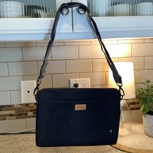 Golla Black IPad Tablet Case Sleeve